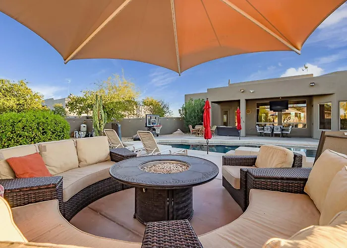 5br Pool Patio Outdoor Tv & In-pool Hoops Holiday home