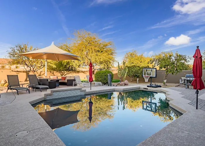 Holiday home 5br Pool Patio Outdoor Tv & In-pool Hoops