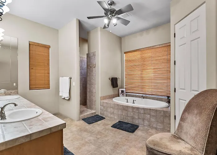 5br Pool Patio Outdoor Tv & In-pool Hoops Scottsdale