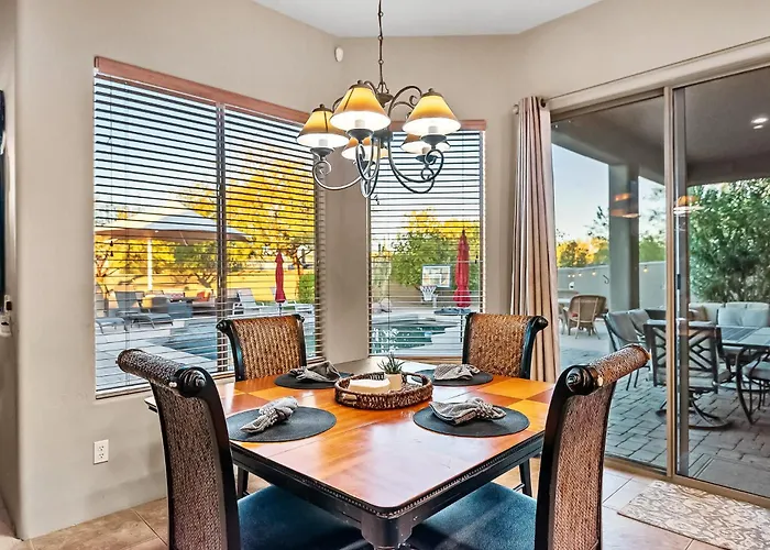 5br Pool Patio Outdoor Tv & In-pool Hoops * Scottsdale