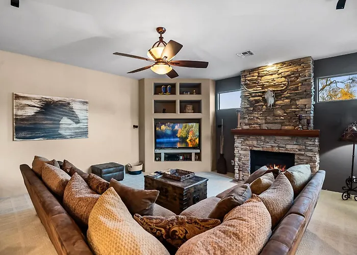 5br Pool Patio Outdoor Tv & In-pool Hoops Scottsdale