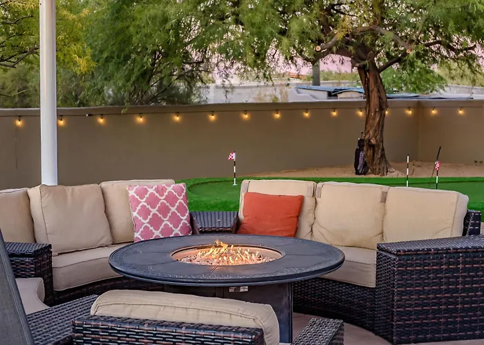 Holiday home 5br Pool Patio Outdoor Tv & In-pool Hoops