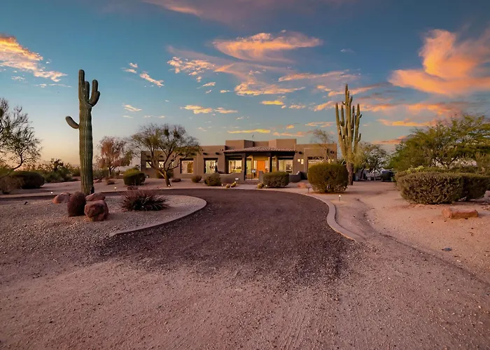 Holiday home 5br Pool Patio Outdoor Tv & In-pool Hoops